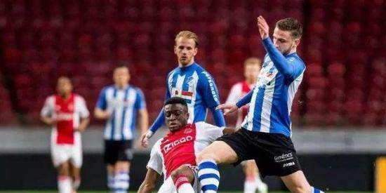 力为法国队 力为法国队