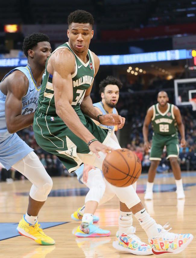 仅展现了他 仅展现了他