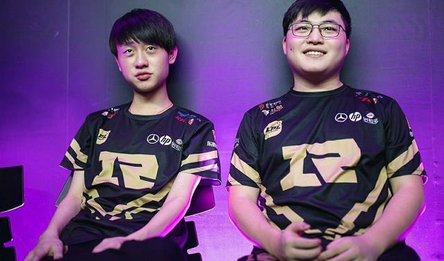 与此同时 与此同时